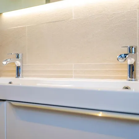 Colette - Vue - Baie De Cayola - 9 Personnes * Les Sables-dʼOlonne